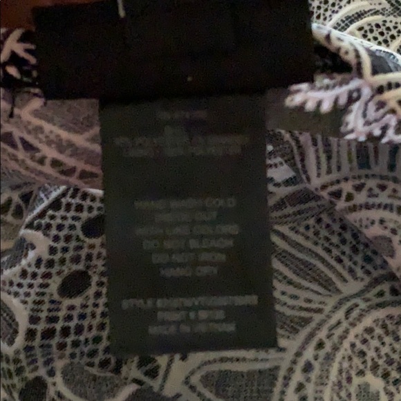 EnFocus Studio Black Floral Dress size 8 - Picture 7 of 7